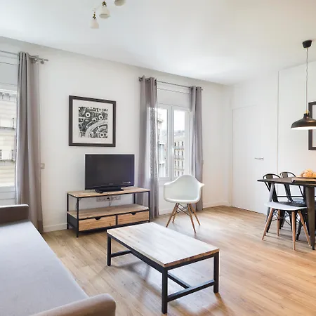 Amister Apartments-3